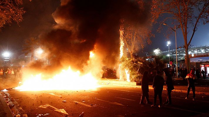 Nueve detenidos en los disturbios en Barcelona tras el Clásico entre el Barça y el Real Madrid