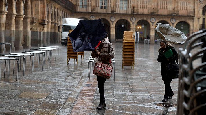 Continúa el viento fuerte y las precipitaciones en la península y en Baleares