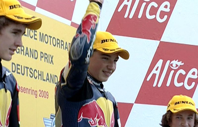 La victoria del checo Kornfeil y la 12ª posición de Fagerhaug en la carrera de Sachsenring añaden emoción al torneo de los Rookies a falta de tres pruebas para el desenlace de la temporada.