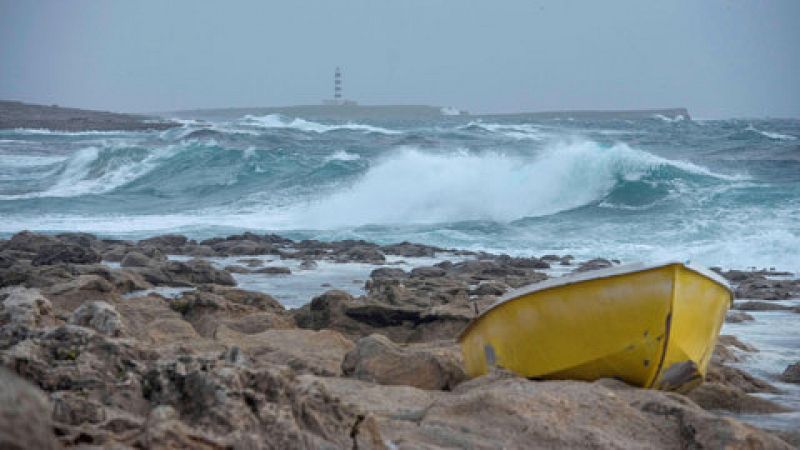 El invierno arranca con viento muy fuerte en todo el norte peninsular