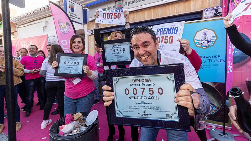 Lotería de Navidad: el tercer premio, el 750, repartido por media España