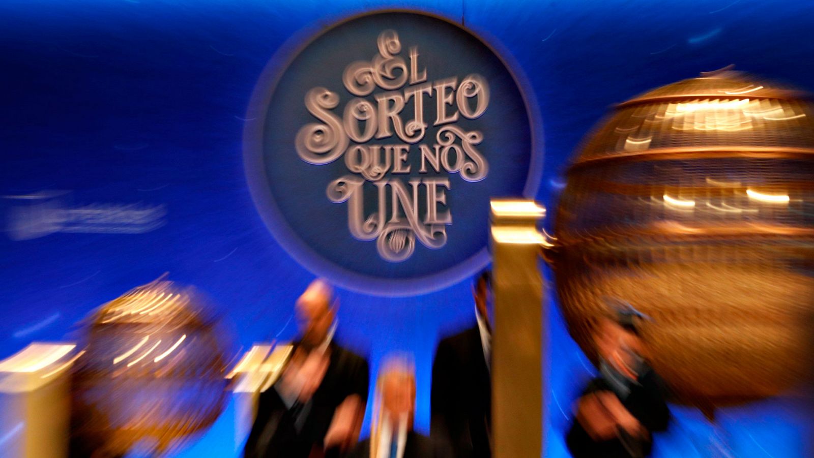 Los premios de la Lotería de Navidad tributan al 20 % | RTVE.es