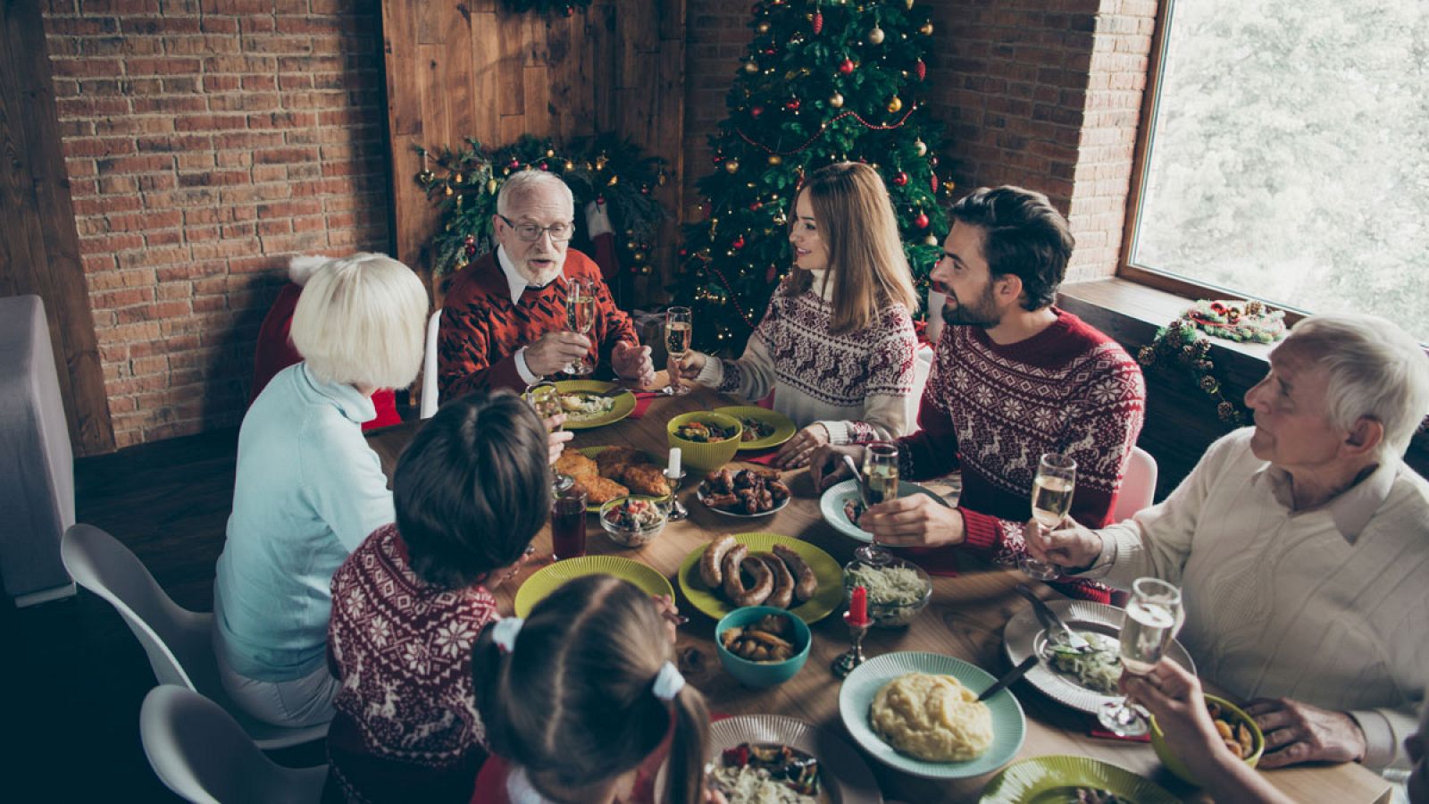 Cenas navideñas en familia: ¿con los tuyos o con los míos?