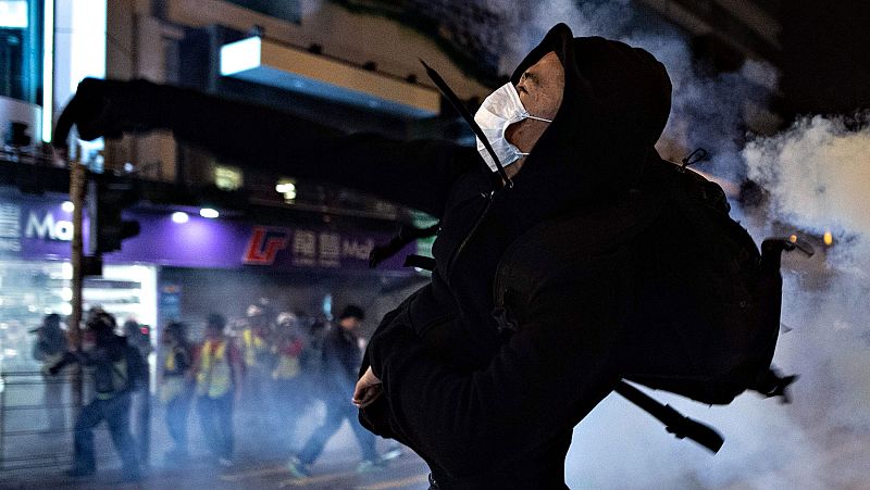 De Hong Kong a Chile, pasando por Francia y Argelia, el descontento ha prendido las protestas por todo el mundo en 2019