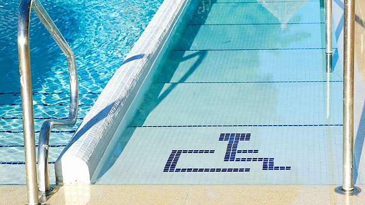 La piscina y la natación son grandes aliados de la rehabilitación física para discapacitados