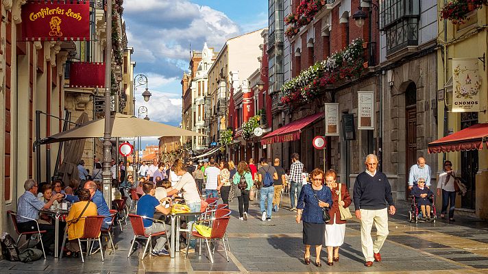 Telediario 1 - ¿Es la gente favorable a la creación de la autonomía de la Región Leonesa?