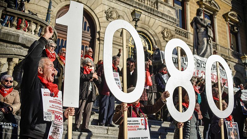 Los pensionistas vascos continan manifestndose tras conocer la congelacin de las pensiones