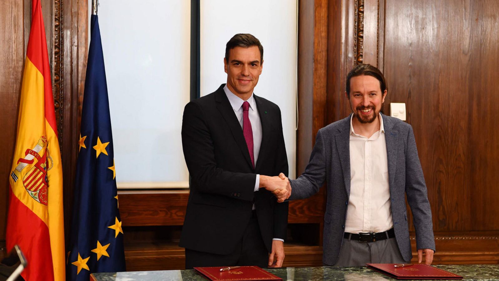 Sánchez insiste en la necesidad de la "política útil"