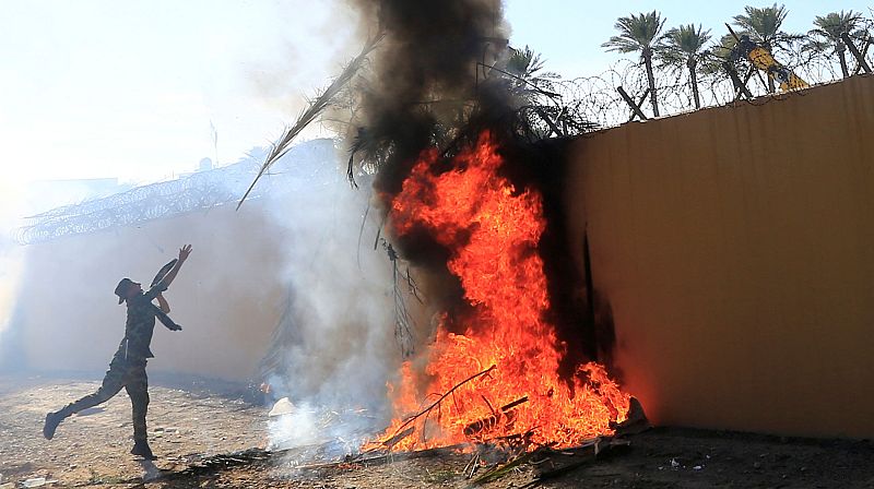 Desalojan la embajada estadounidense en Irak