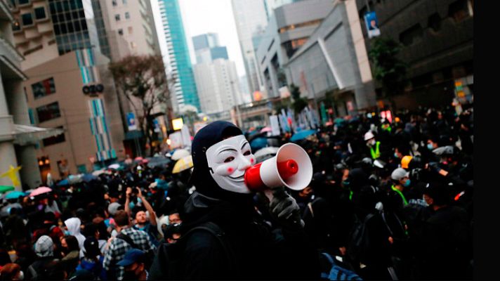 Telediario 1 - Hong Kong recibe el nuevo año con más protestas populares que exigen reformas democráticas