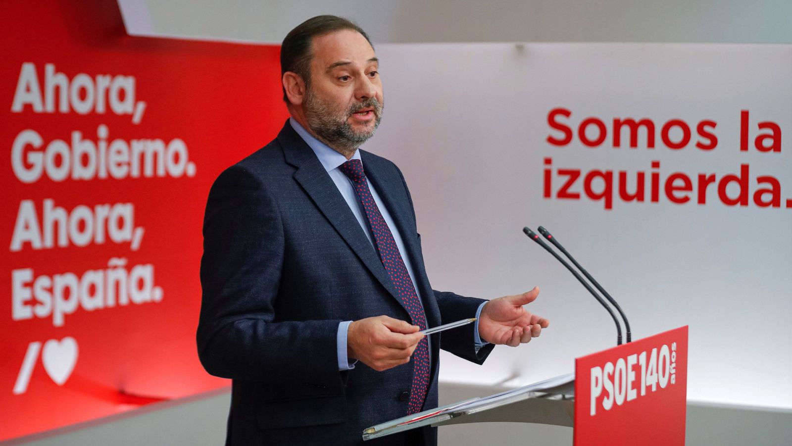 El PSOE defiende que una consulta en Cataluña "no es un referéndum de autodeterminación"