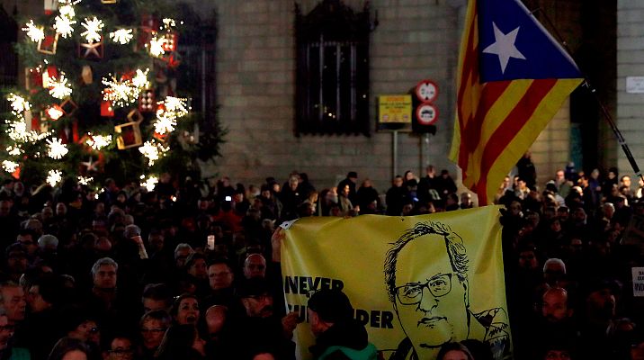 Informativo 24h - Concentración contra la inhabilitación de Torra