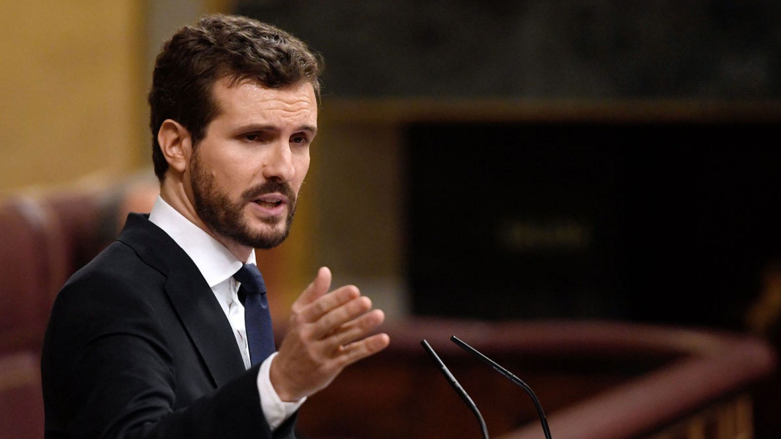 Investidura: Casado anuncia a Sánchez que si rompe con Miguel Ángel Revilla, el PP apoyará al PRC para el Gobierno cántabro