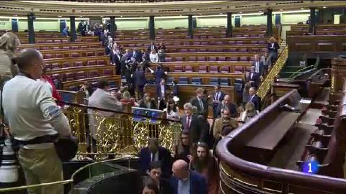 Telediario 1 - ¿Qué le piden los políticos a los Reyes Magos?