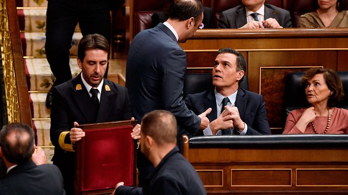 Telediario 1 - La sombra del 'tamayazo' y las presiones a los diputados se cuelan en la investidura