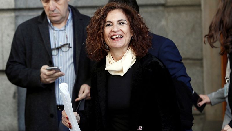 Mara Jess Montero denuncia las "presiones para que el Gobierno no se constituya" y defiende que se trata de "la nica opcin posible"