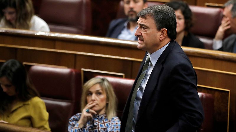 Aitor Esteban califica de "complicado" y "cambio de paradigma para bien" al nuevo Gobierno de Pedro Sánchez