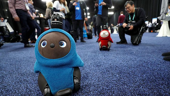Telediario 1 - Robots con empatía y tecnología al servicio de la salud en la feria de las Vegas