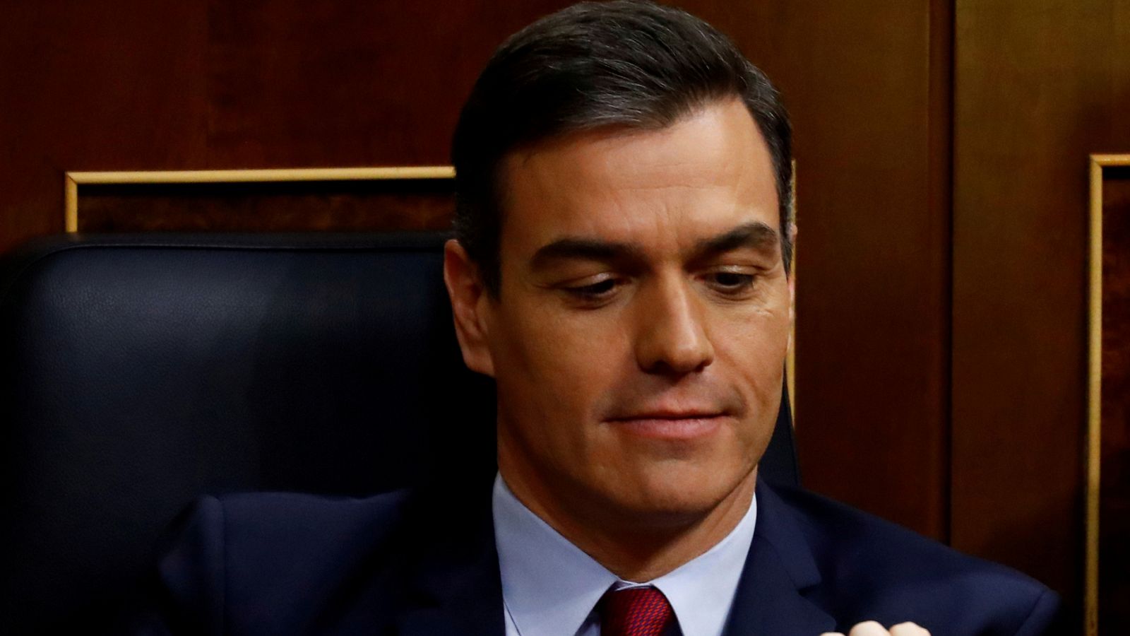 Pedro Sánchez es investido presidente, a la tercera va la vencida