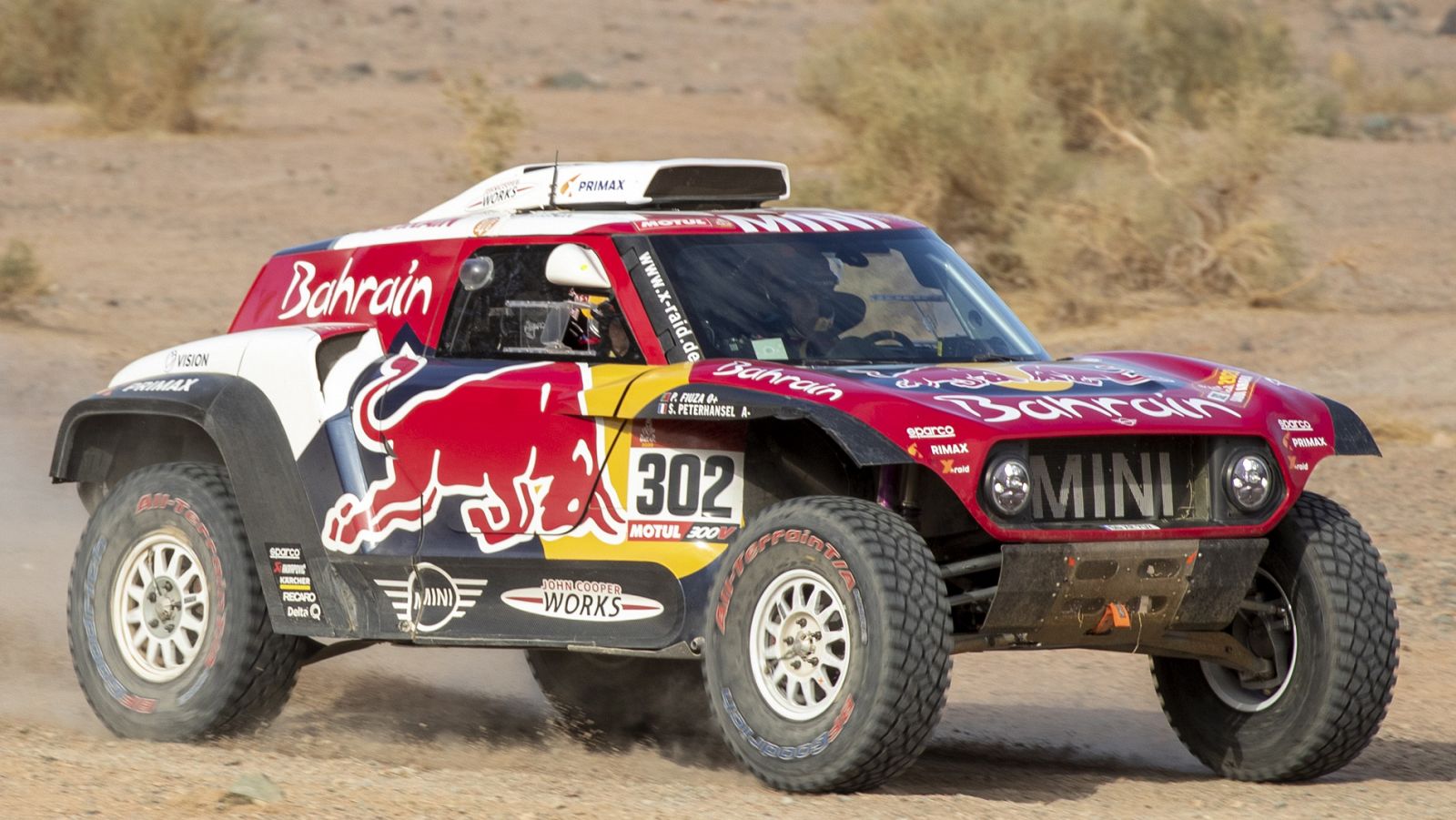 Dakar 2020 - Sainz mantiene el liderato en coches; etapa con suspense en motos - RTVE.es