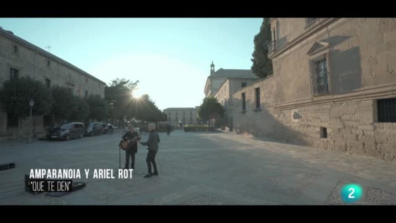 Un país para escucharlo - Escuchando Córdoba y Jaén - Amparanoia y Ariel Rot: "Que te den"