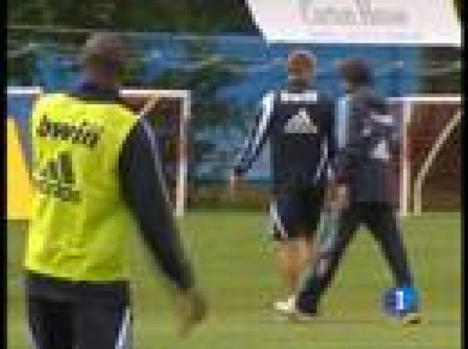El Real Madrid se enfrenta al Shamrock Rovers en su primer partido de la pretemporada. Será el debut de Cristiano Ronaldo y Benzema con la camiseta blanca.