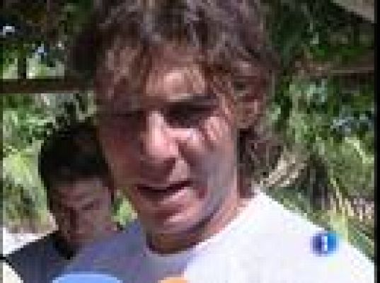 Nadal vuelve a tocar raqueta