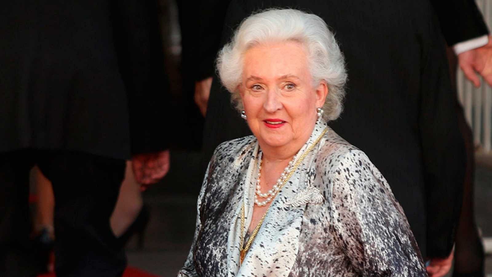 Repasamos la figura de Pilar de Borbón con Lola Carretero