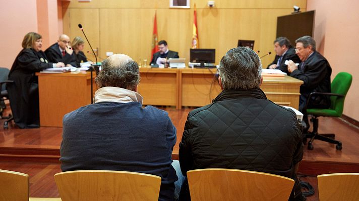 Telediario 1 - Juicio histórico en Ávila por caza ilegal de lobos
