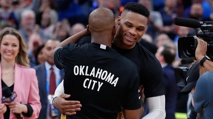 TDP Club - NBA - Oklahoma rinde honores al 'hijo pródigo' Westbrook