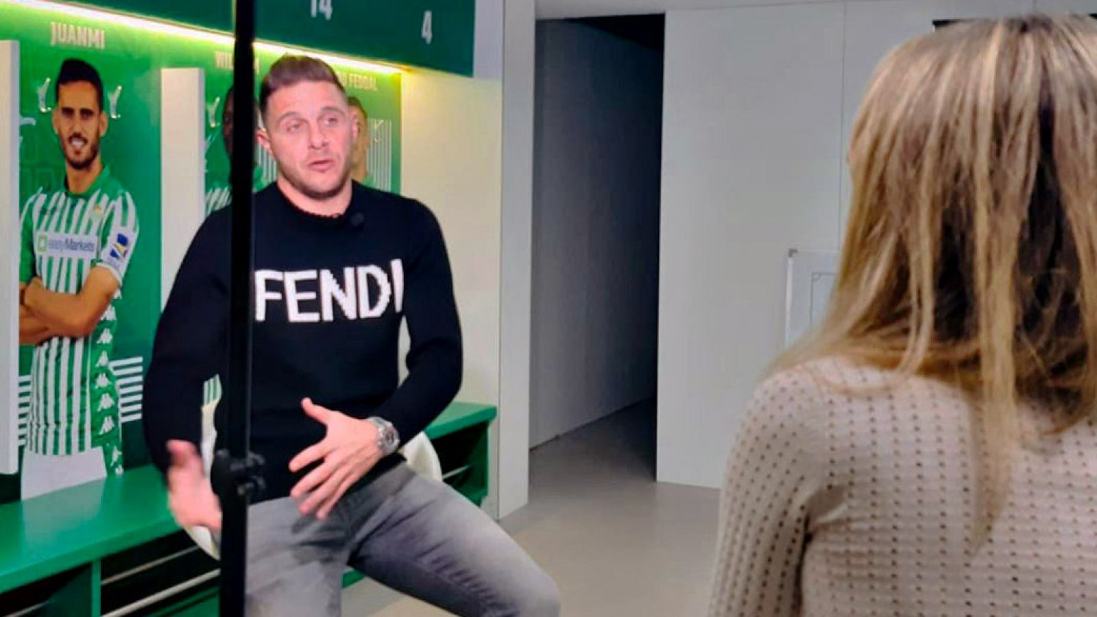 El extremo andaluz analiza cómo se encuentra después de renovar otra temporada más con su Real Betis.