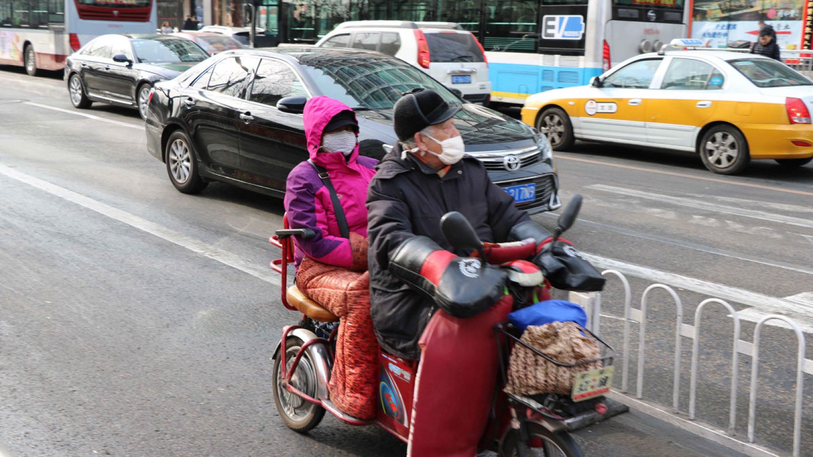 La Noche Temática - El mal aire que respiramos - Avance