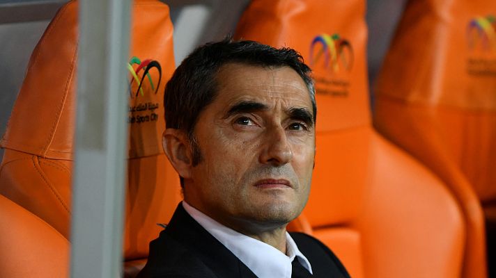 Telediario 1 - El Barça debate la continuidad de Valverde