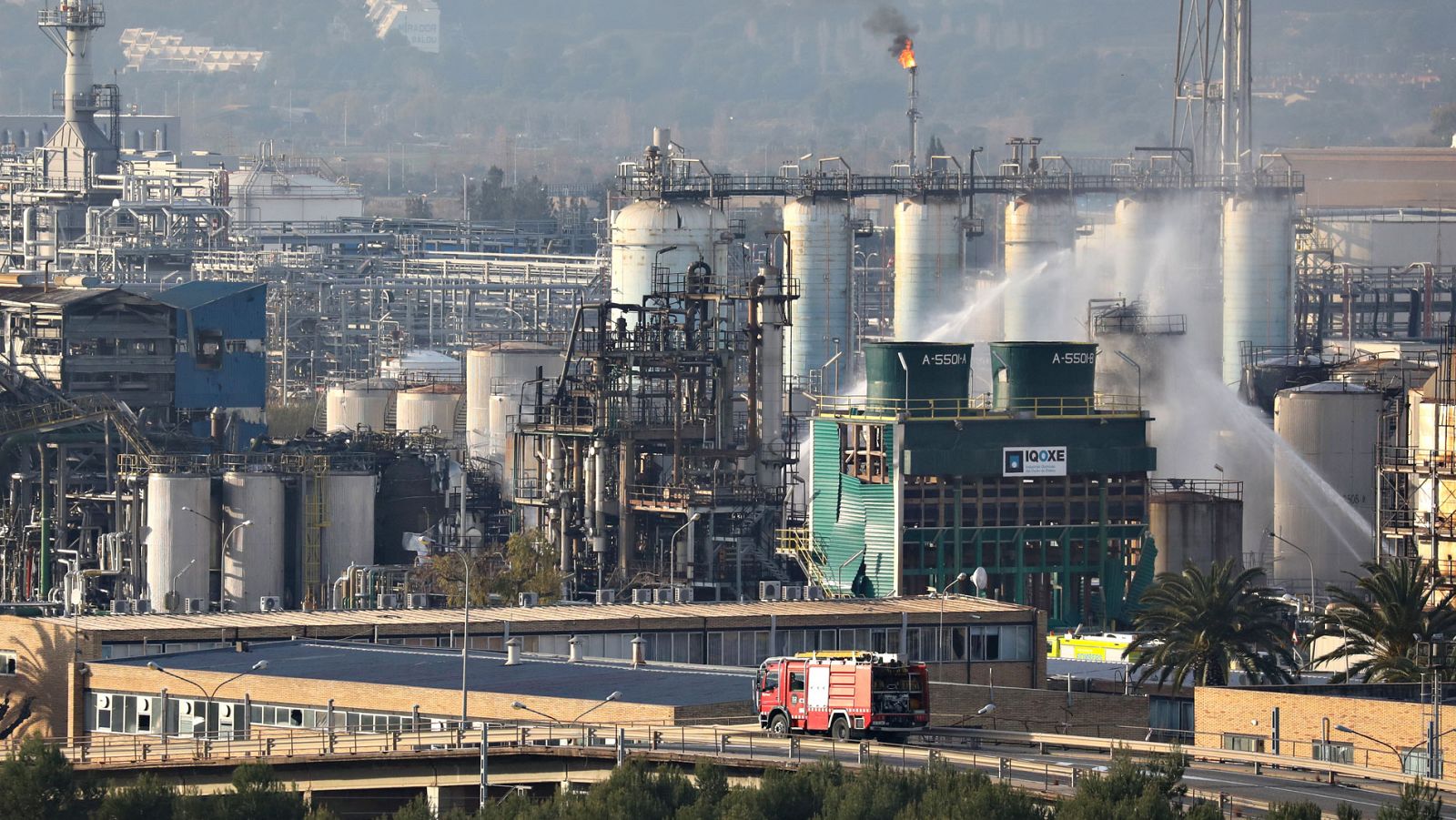 Expolisión en Tarragona - La explosión de una planta petroquímica en Tarragona causa dos muertos