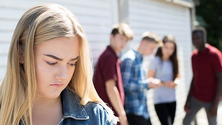 Telediario 1 - Los menores tutelados son más vulnerables ante los abusos y las redes de explotación