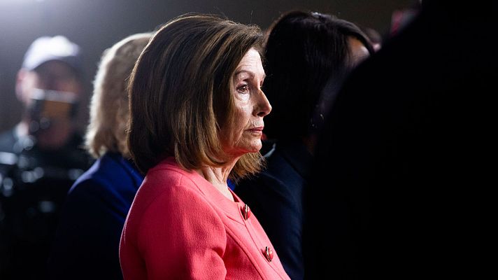 Telediario 1 - La Cámara de Representantes da luz verde a la entrega de cargos contra Trump para el 'impeachment'