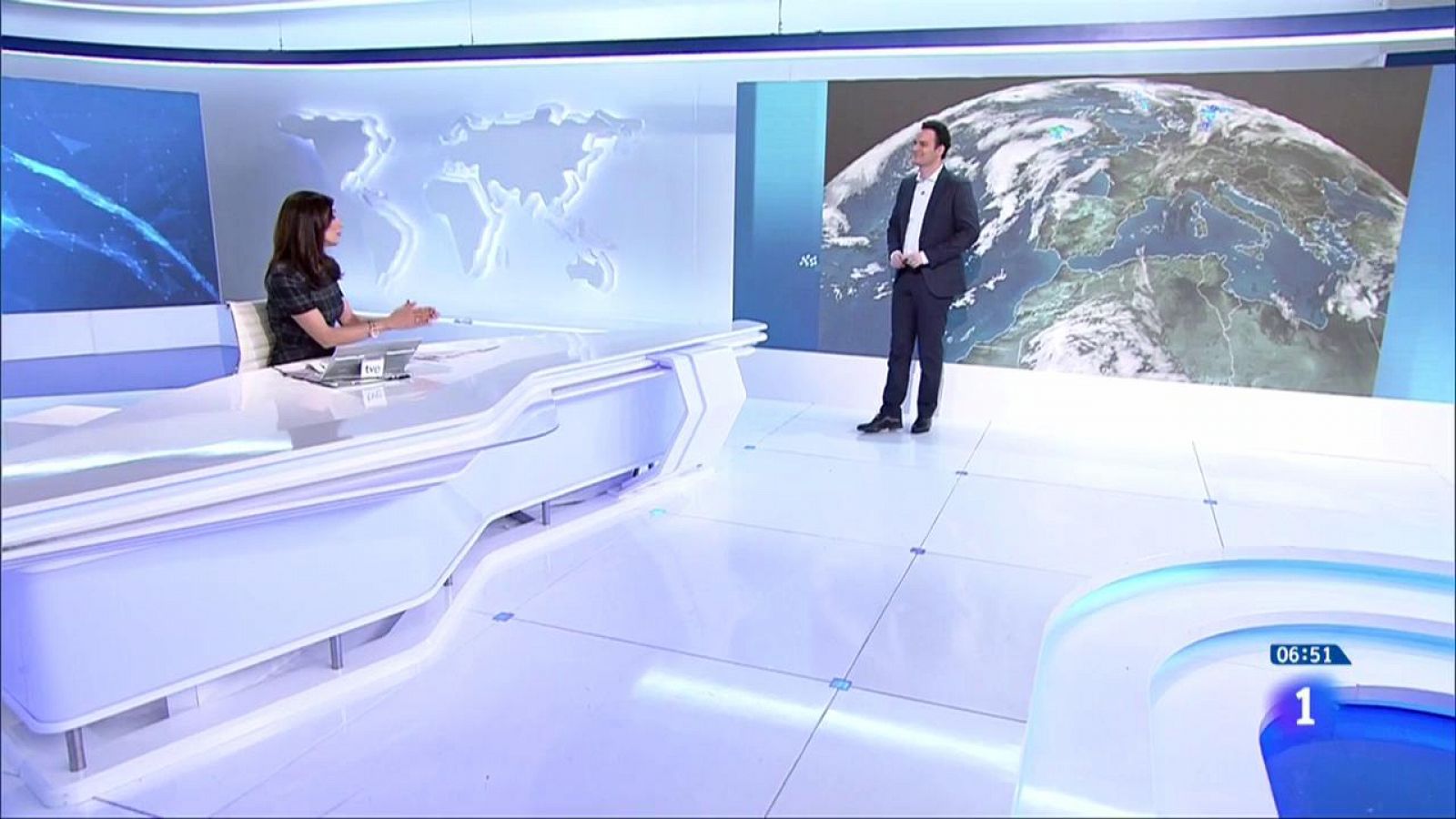 Lluvia persistente al oeste de Galicia y heladas en el este del país