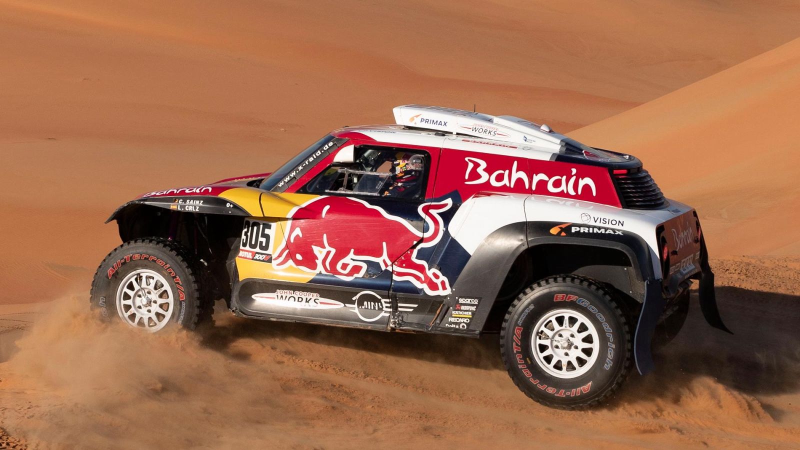 Carlos Sainz, a 374 kilómetros de ganar su tercer Dakar