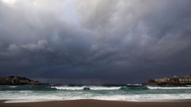 El frío, las lluvias y la nieve predominarán en la Península con once provincias en riesgo