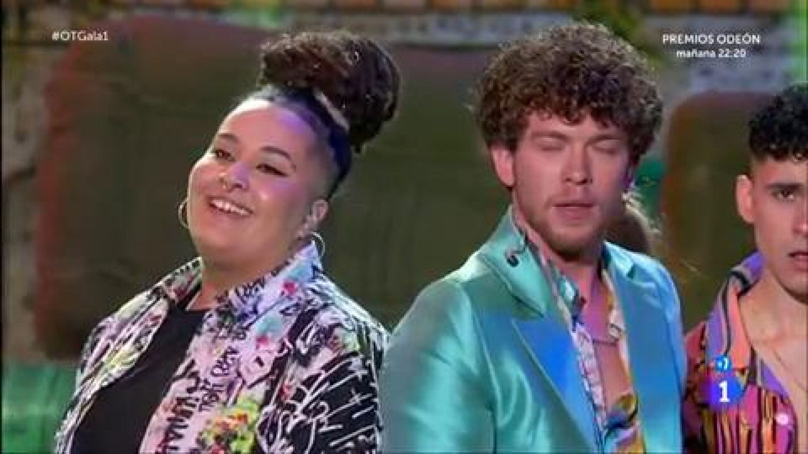 Jesús y Eli han cantan Atrévetetete, de Calle 13, en la Gala 1 de Operación Triunfo 2020