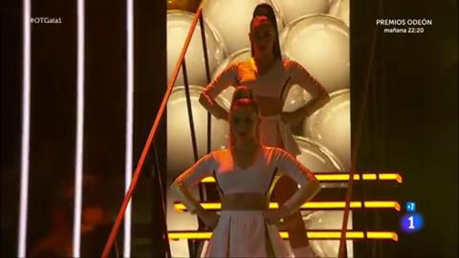 Ariadna y Nia han cantan Good as hell, de Ariana Grande y Lizzo, en la Gala 1 de Operación Triunfo 2020