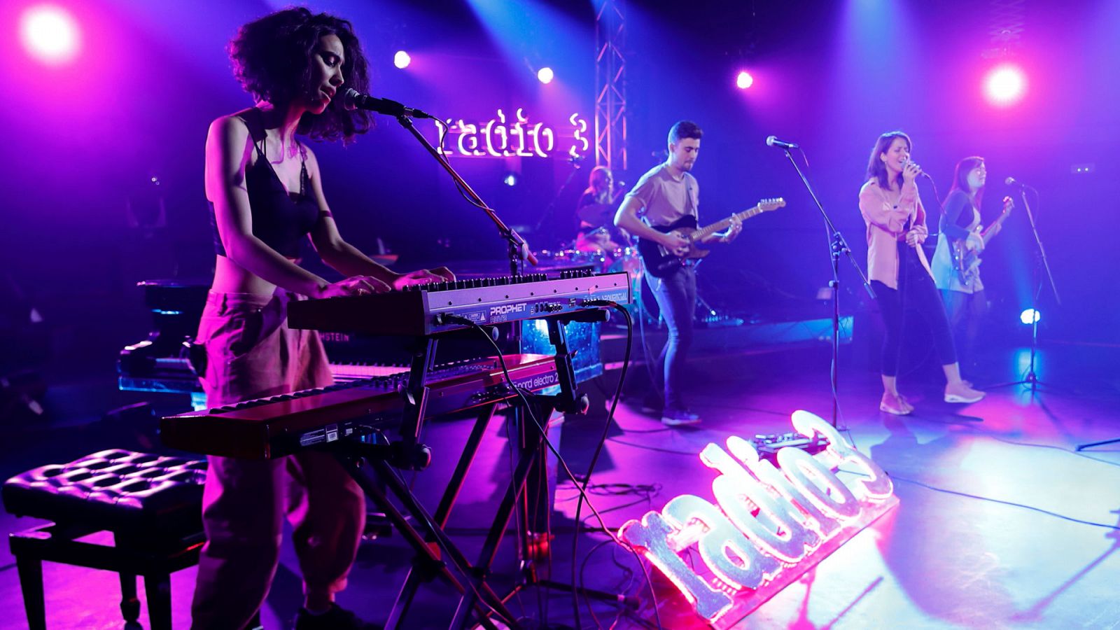 Los conciertos de Radio 3 - Flor de canela - RTVE.es