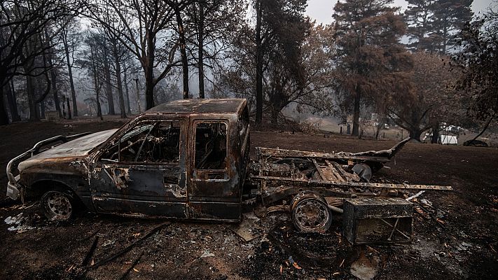 Telediario 1 - Los daños por los incendios en Australia amenazan la economía y el turismo del país