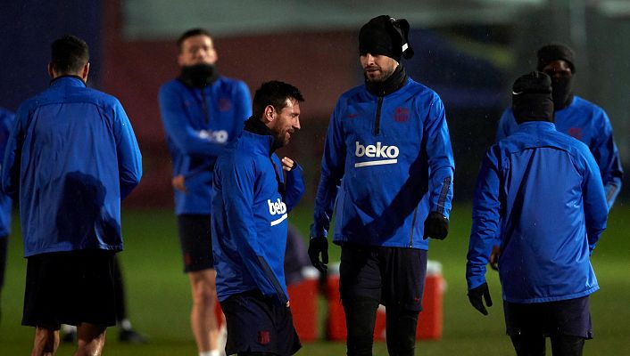 Telediario 1 - Messi, Piqué y Busquets no viajan a Ibiza para jugar la Copa del Rey