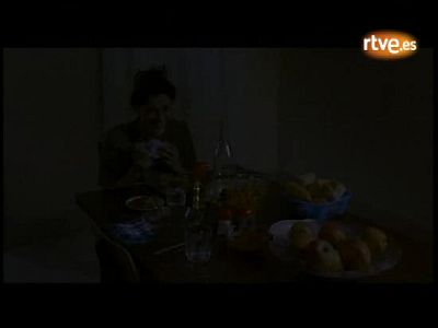 Tráiler: Rojo oriental (Satín rojo)