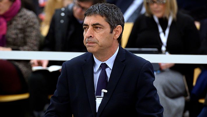 Informativo 24h - Trapero asegura que los Mossos trabajaron en un dispositivo para detener a Puigdemont