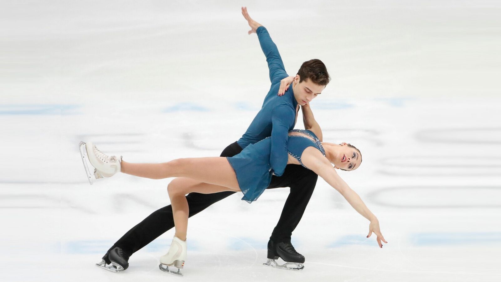 Patinaje artístico - Campeonato de Europa. Programa libre parejas - ver ahora