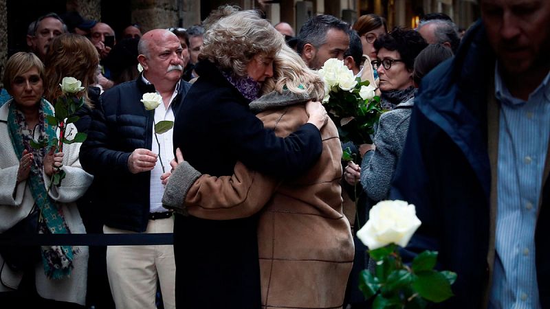 Familiares y amigos homenajean al político Gregorio Ordóñez en el 25º aniversario de su muerte