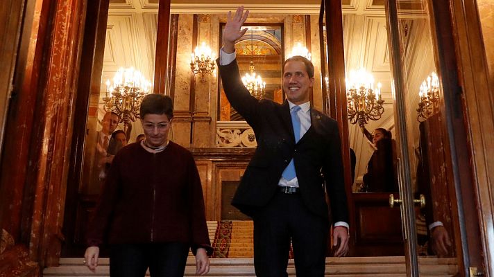 Telediario 1 - Juan Guaidó llega a España, donde cierra su gira por Europa
