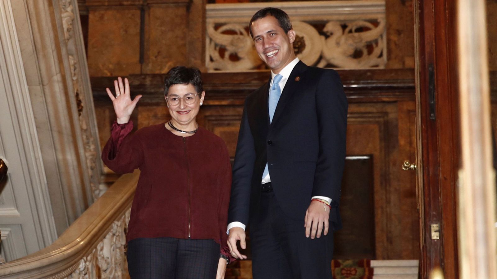 La ministra González Laya recibe a Guaidó entre críticas de la oposición por la ausencia de Sánchez